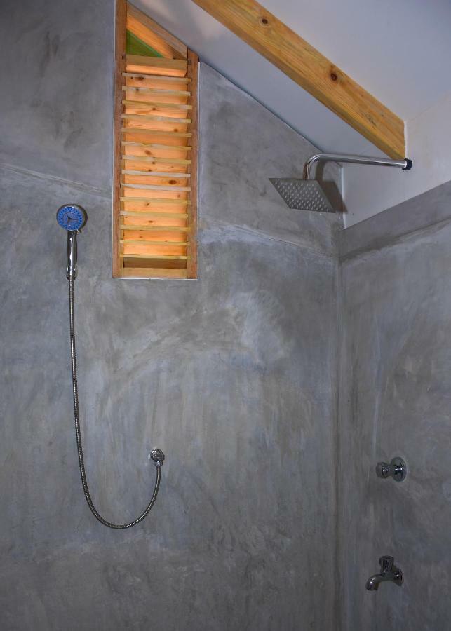 فندق Trinco Relax Hut تريكونامالاي المظهر الخارجي الصورة